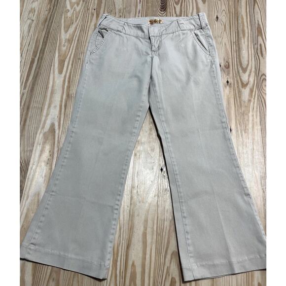 Department of Peace Womens Crop Flare Chino Pants Size 7 - Picture 1 of 5